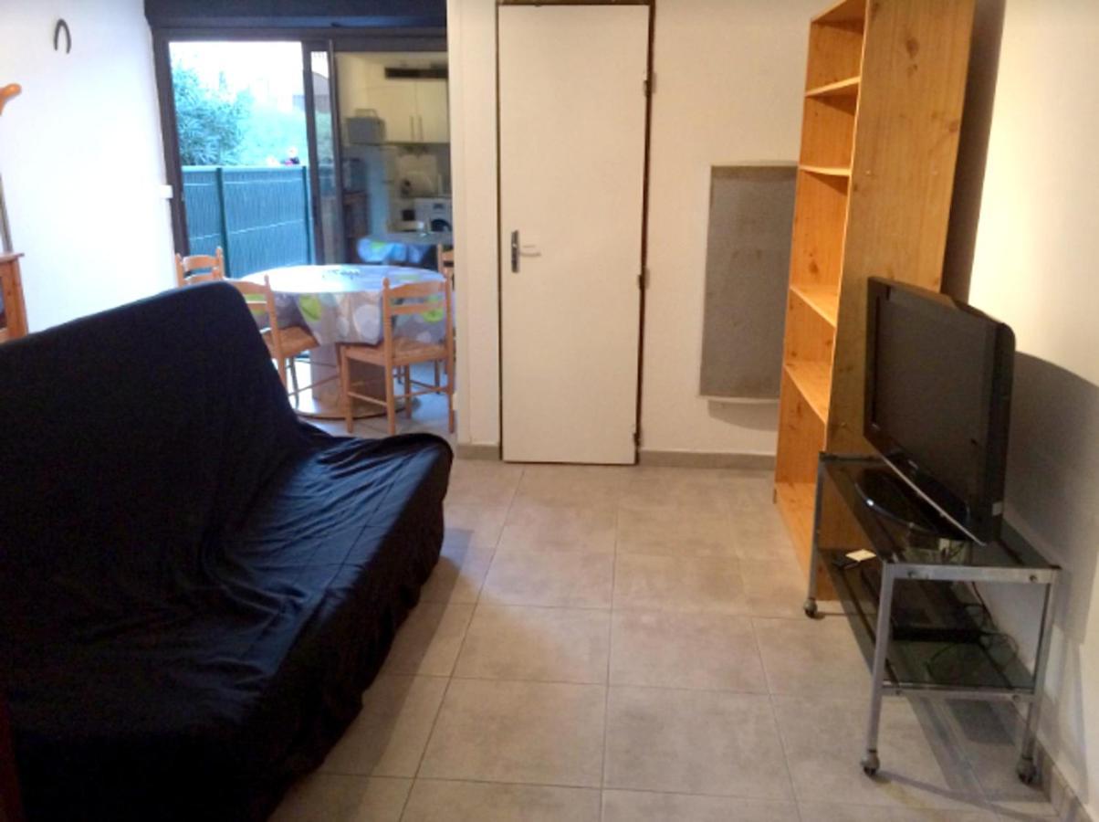 Appartement Charmant A Canet En Roussillon 36 M² Piscine Partagee Luaran gambar