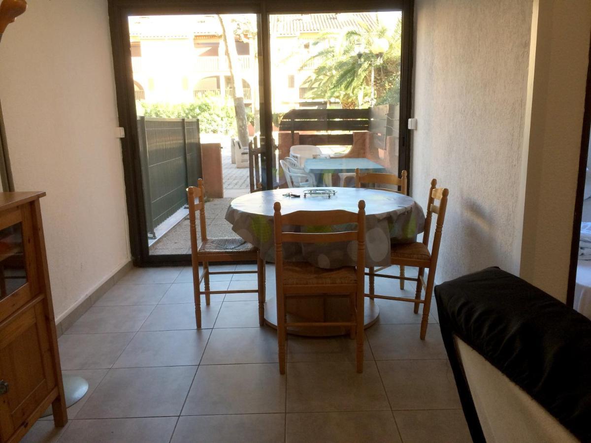 Appartement Charmant A Canet En Roussillon 36 M² Piscine Partagee Luaran gambar
